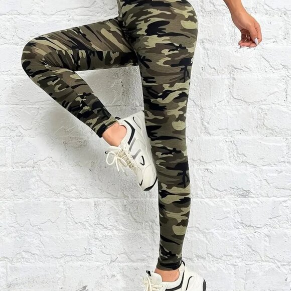Camouflage Elastic Waist Legging (Color: Camo) Size-XL - Picture 2 of 5